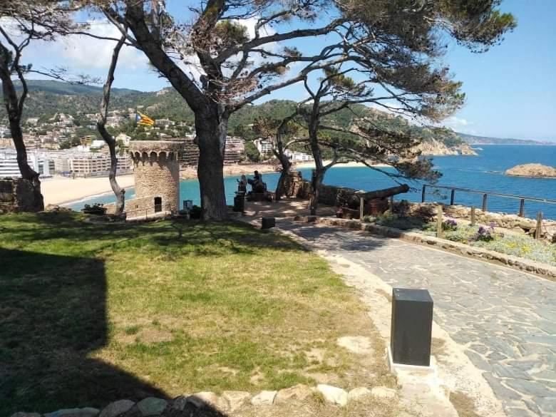 Appartement Sant Jordi Santiago à Tossa de Mar Extérieur photo